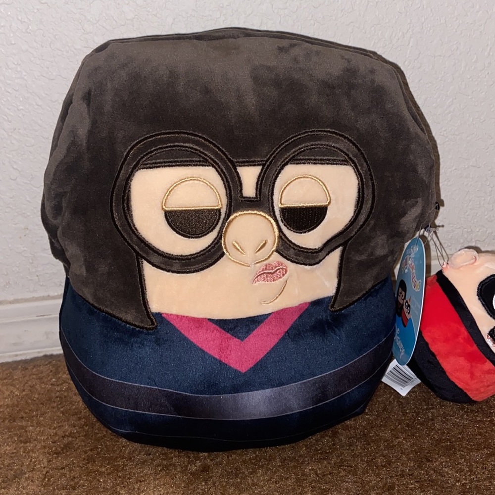 NWT 11” Edna Mode & 3” Jack Jack Squishmallow Bundle - Picture 2 of 7